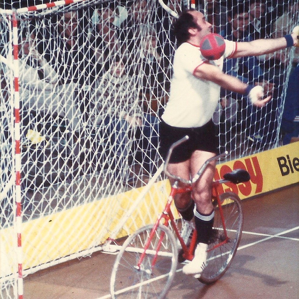 Radball-Tornetz 2,00 m x 2,00 m Netziefe 0,80 / 0,80 m aus der Kategorie Tornetze