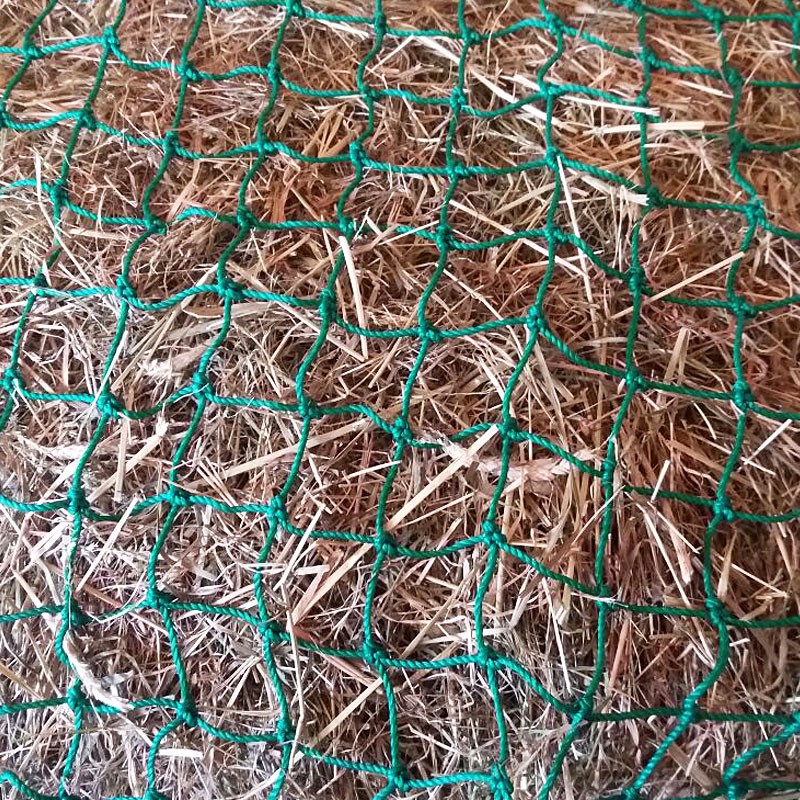 Heunetz 3,50 x 3,50 m, PE gekn. 3 mm, Maschenw. 45 mm aus der Kategorie Raufennetze - Fertigmaße